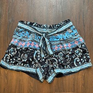 Loft Floral Patterned Women's Shorts